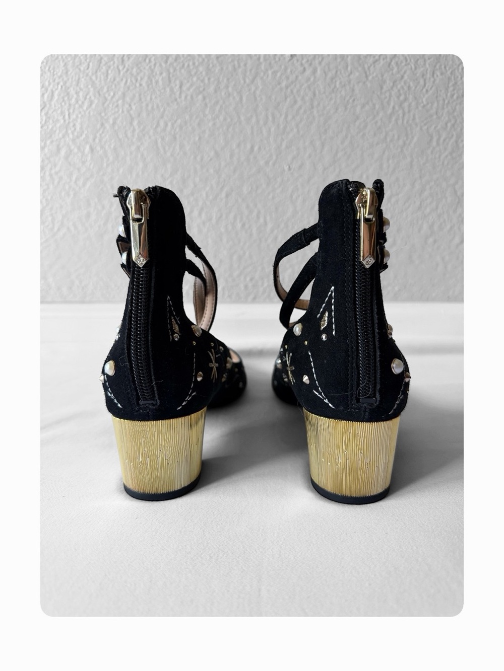 ★ Sam Edelman Lucien Embroidered Pearl Stud
Ankle Strap Pumps Black 9.5 ★ - Picture 7 of 16